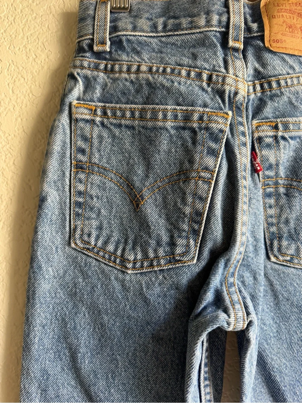 Levi's Classic Straight Leg Jeans in Blue Denim